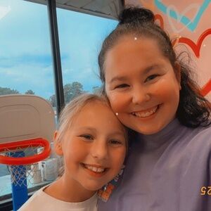 Meet your Posher, Rebekah